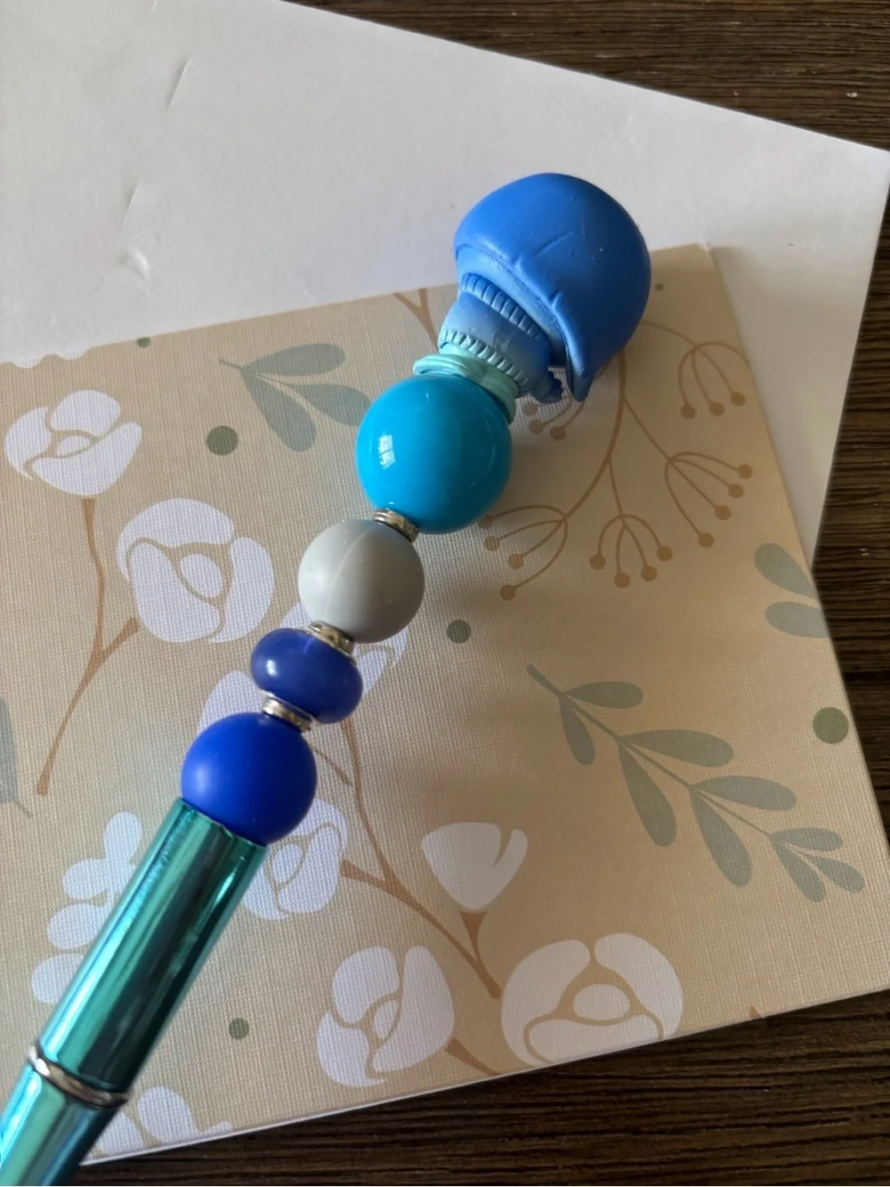Disney Doorables: Inside Out: Sadness dual color handmade beaded pen